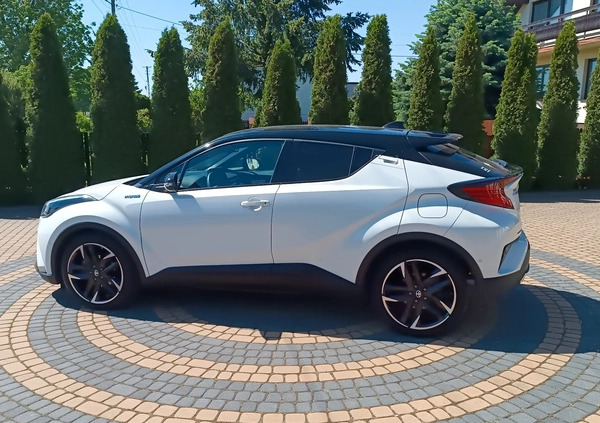 Toyota C-HR cena 105900 przebieg: 43900, rok produkcji 2021 z Łęczyca małe 379